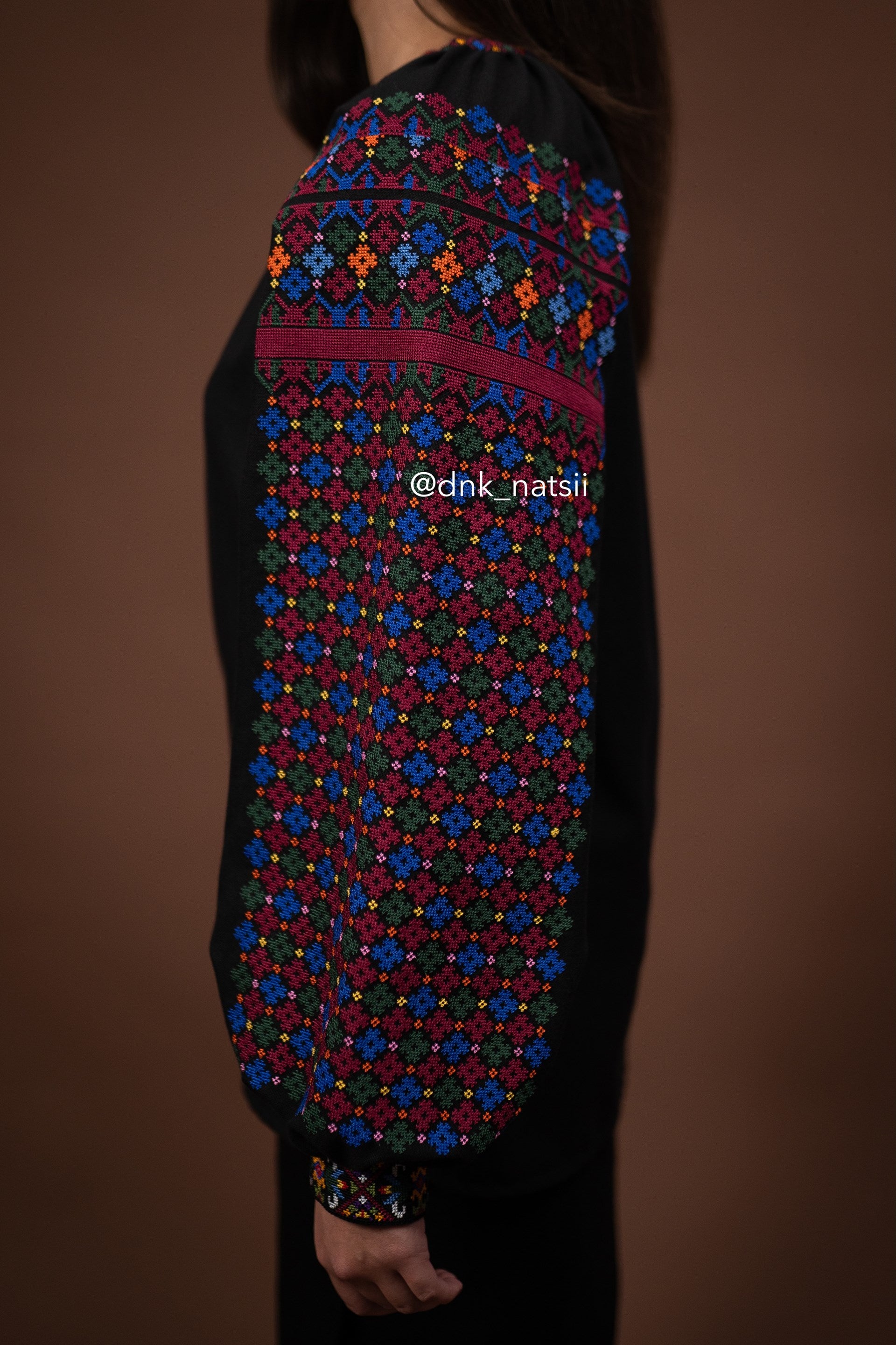 Вишиванка жіноча "Кокетка (3)"(чорна)