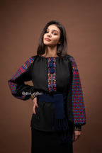 Вишиванка жіноча "Кокетка (3)"(чорна)