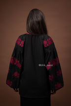 Вишиванка жіноча "Заквітчана (5)"(чорна)