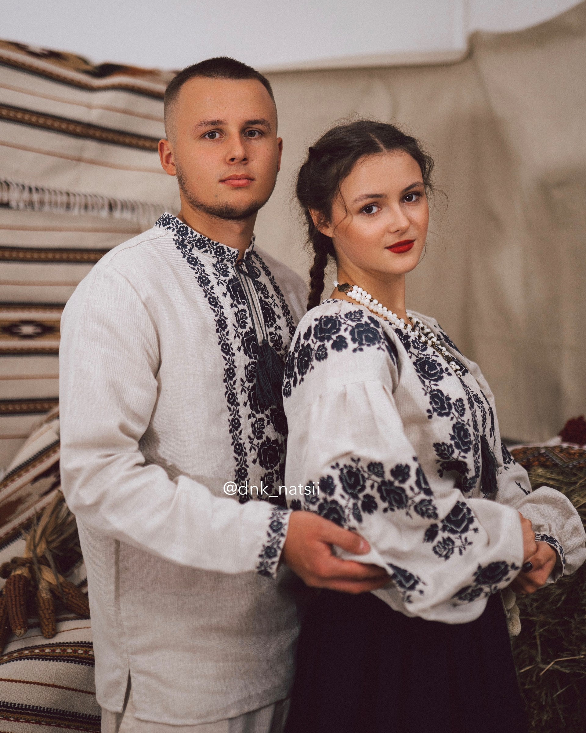 Вишиванка чоловіча "Заквітчана (1)"(сіра)