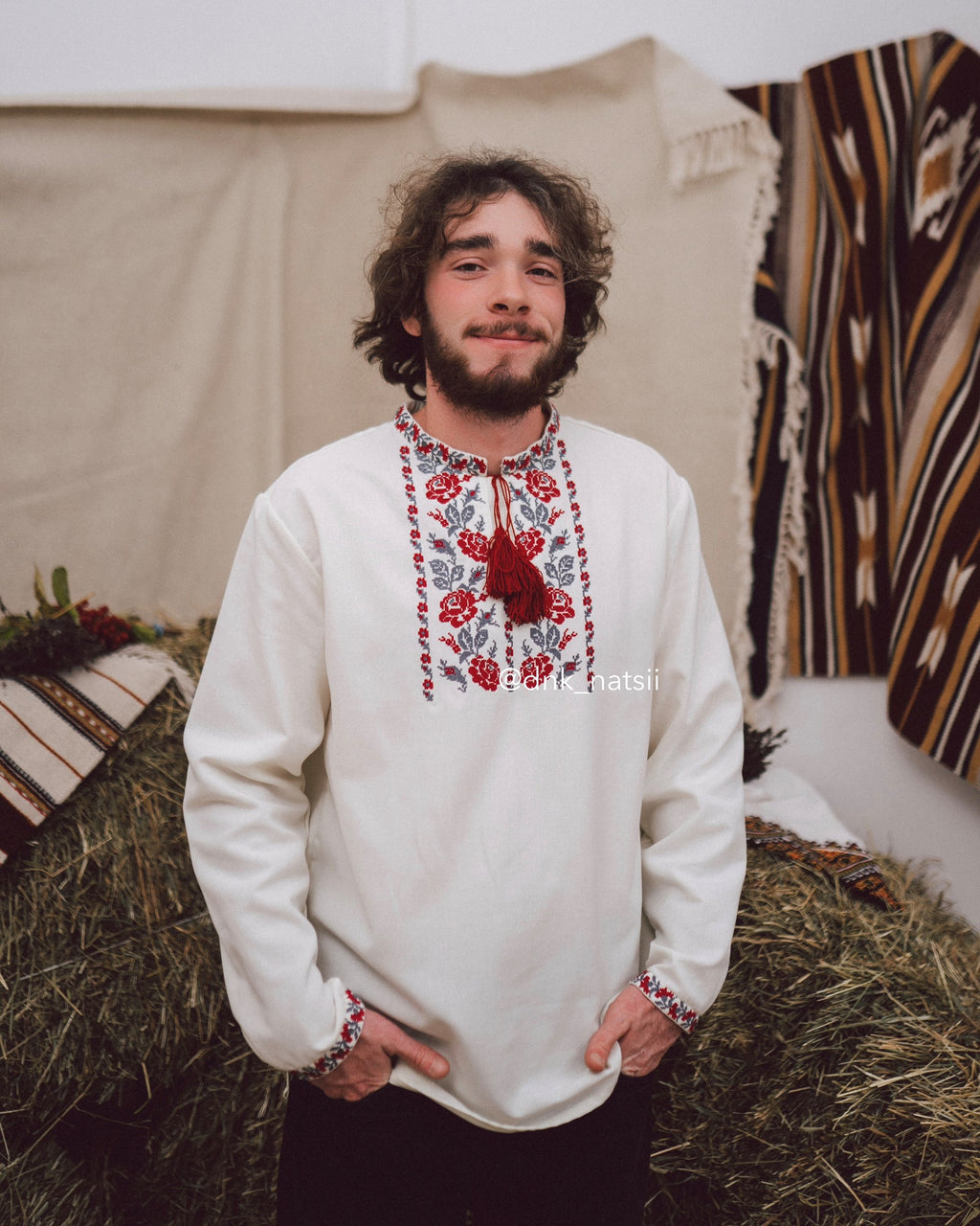 Вишиванка чоловіча "Ликерія"(молочна)