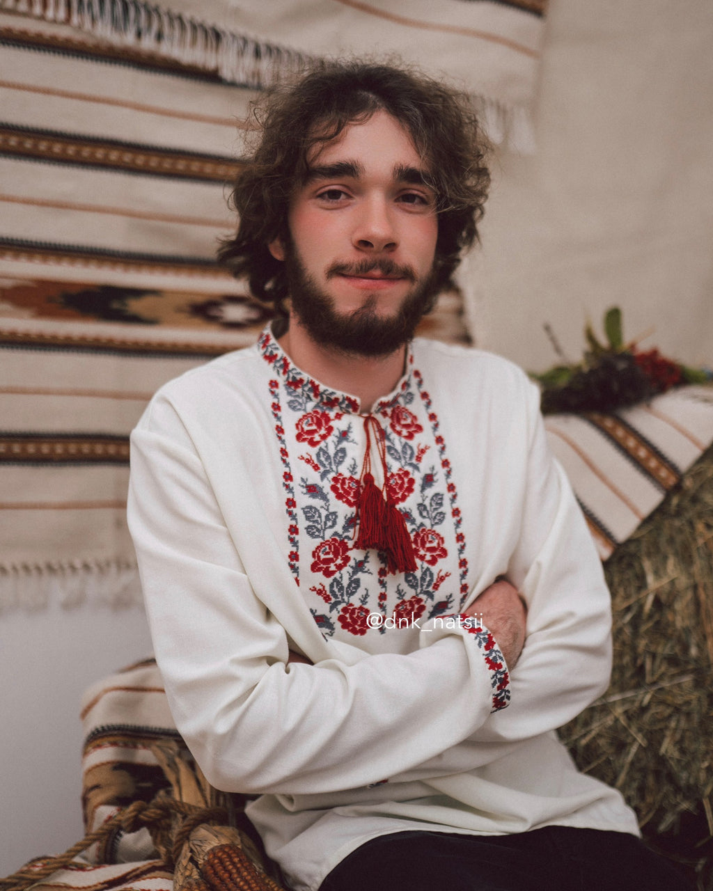 Вишиванка чоловіча "Ликерія"(молочна)