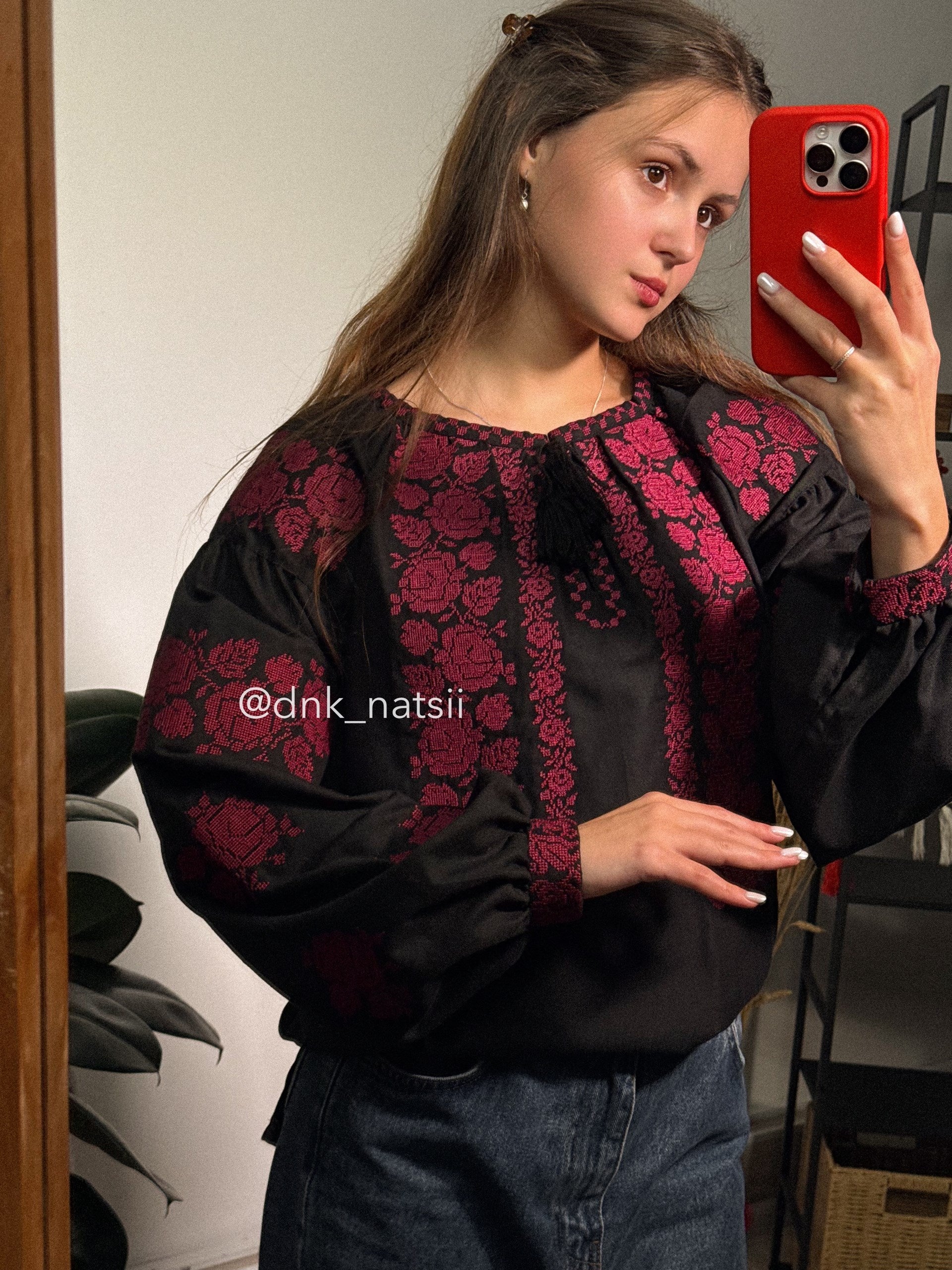 Сорочка жіноча чорна Заквітчана (5) Розмір S-М