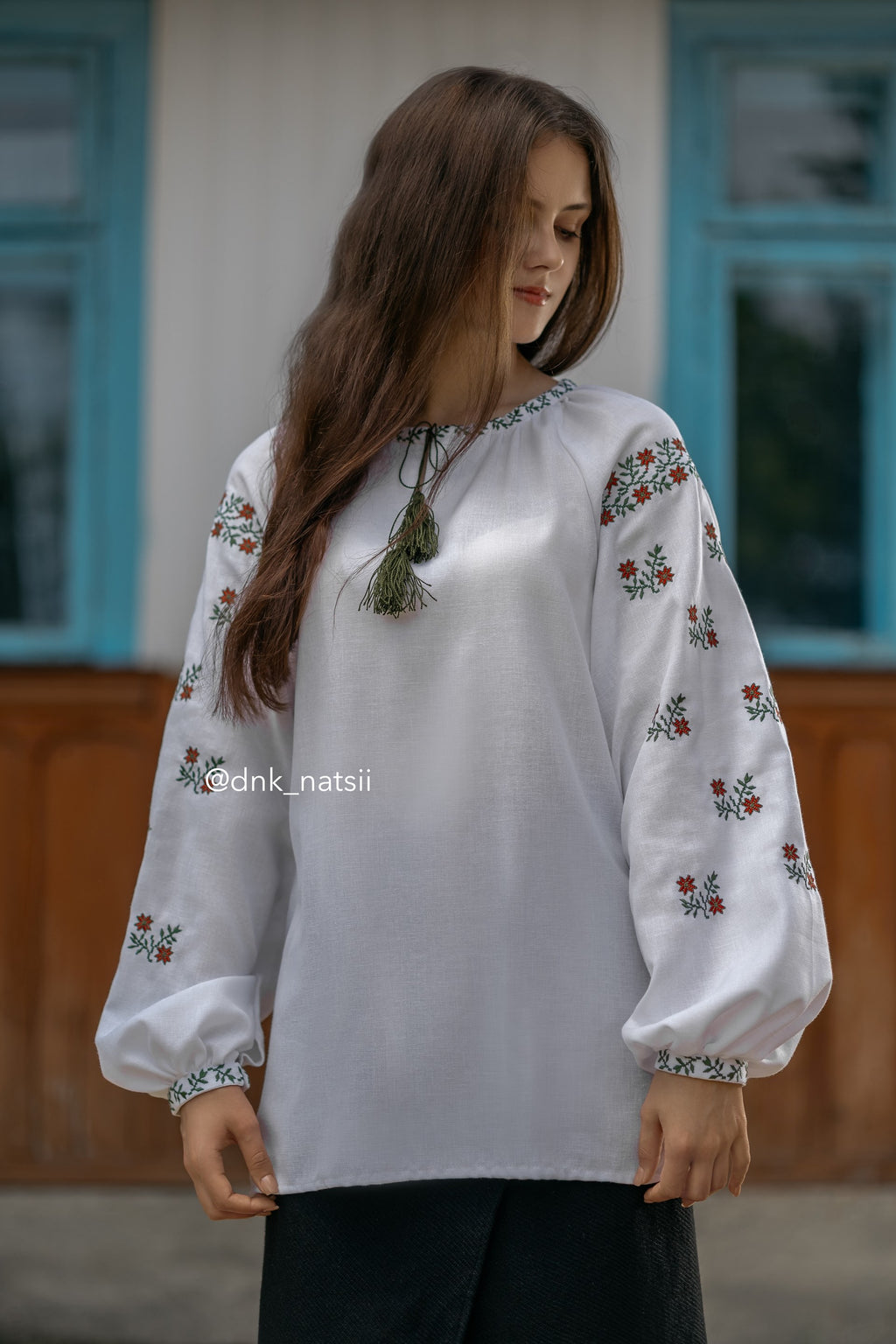 Вишиванка жіноча "Лелія (2)"(біла)