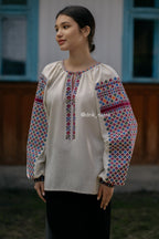 Вишиванка жіноча "Кокетка (2)"(бежева)