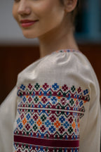 Вишиванка жіноча "Кокетка (2)"(бежева)