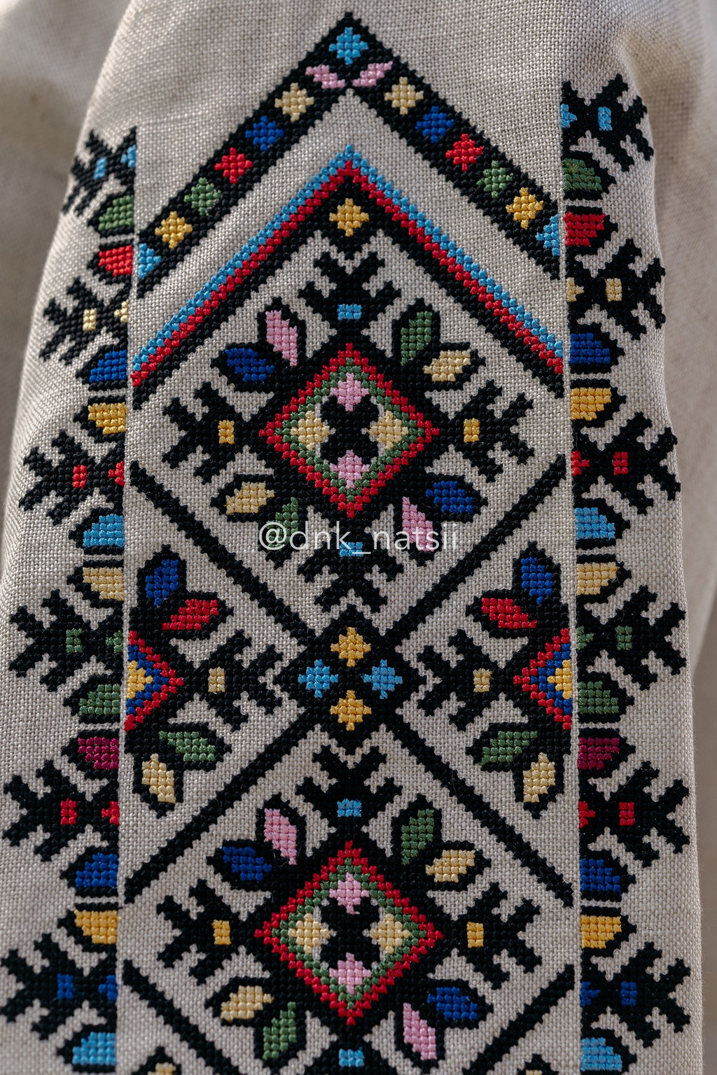 Вишиванка жіноча "Берегиня (1)"(сіра)