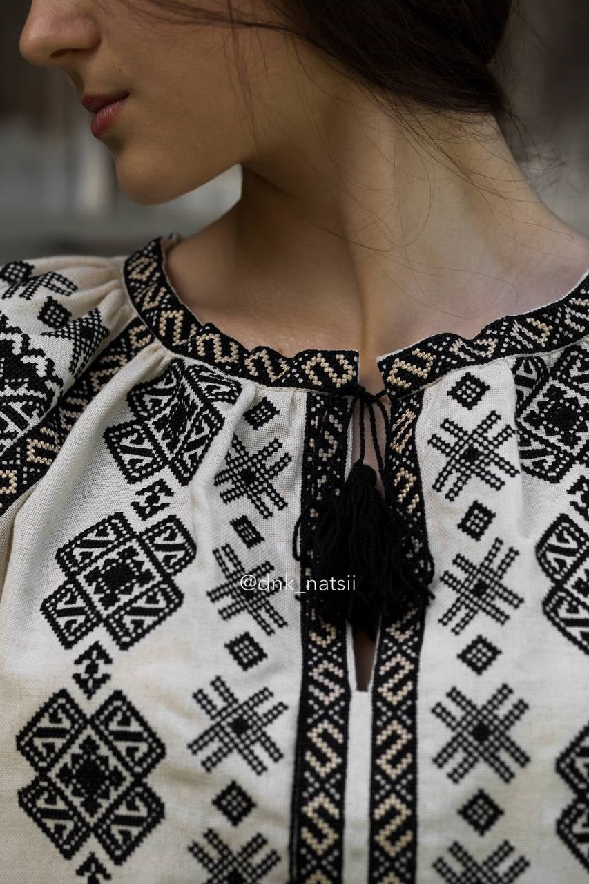 Вишиванка жіноча "Черемош (3)"(бежева)