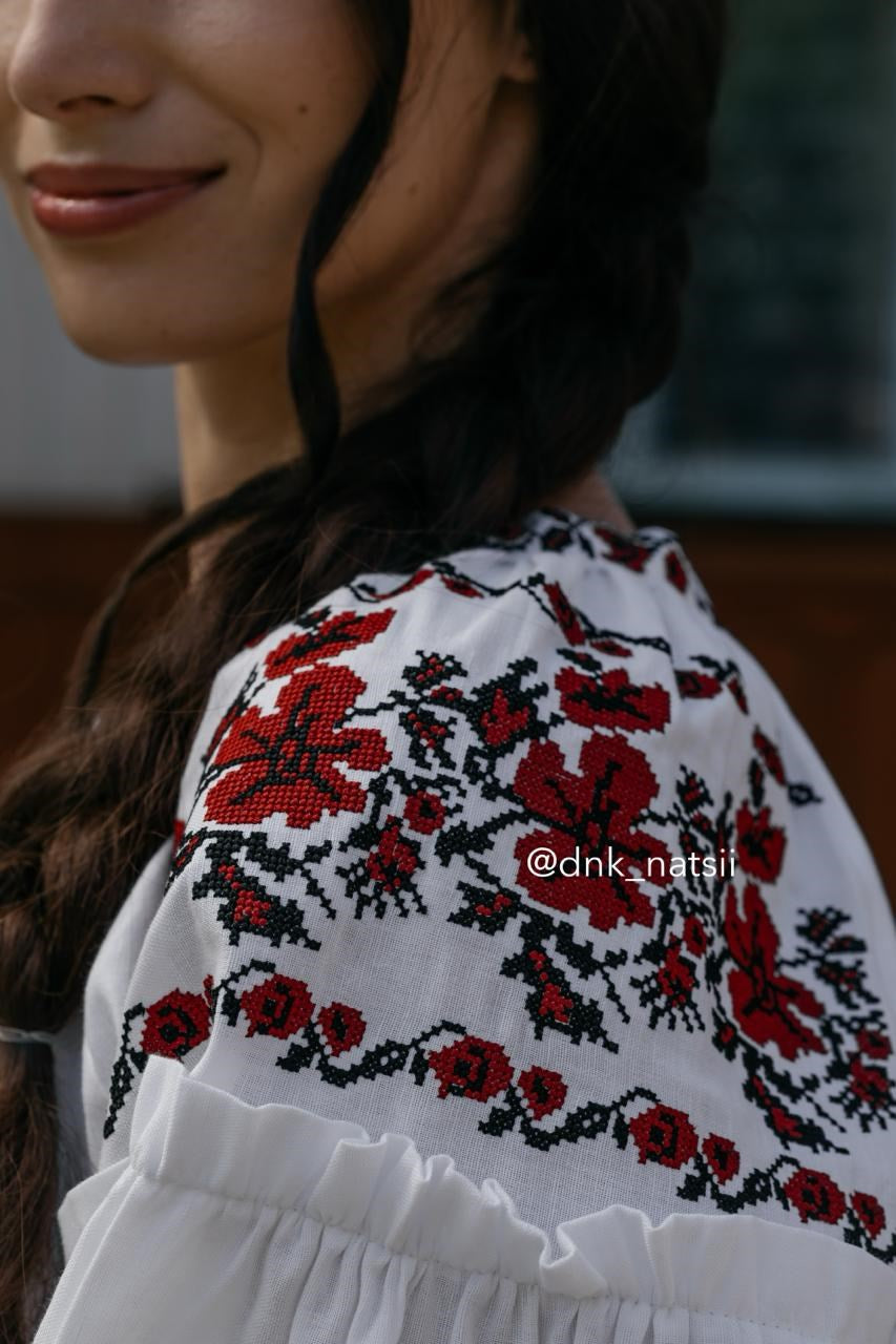 Вишиванка жіноча "Злагода (1)"(біла)