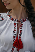 Вишиванка жіноча "Злагода (1)"(біла)